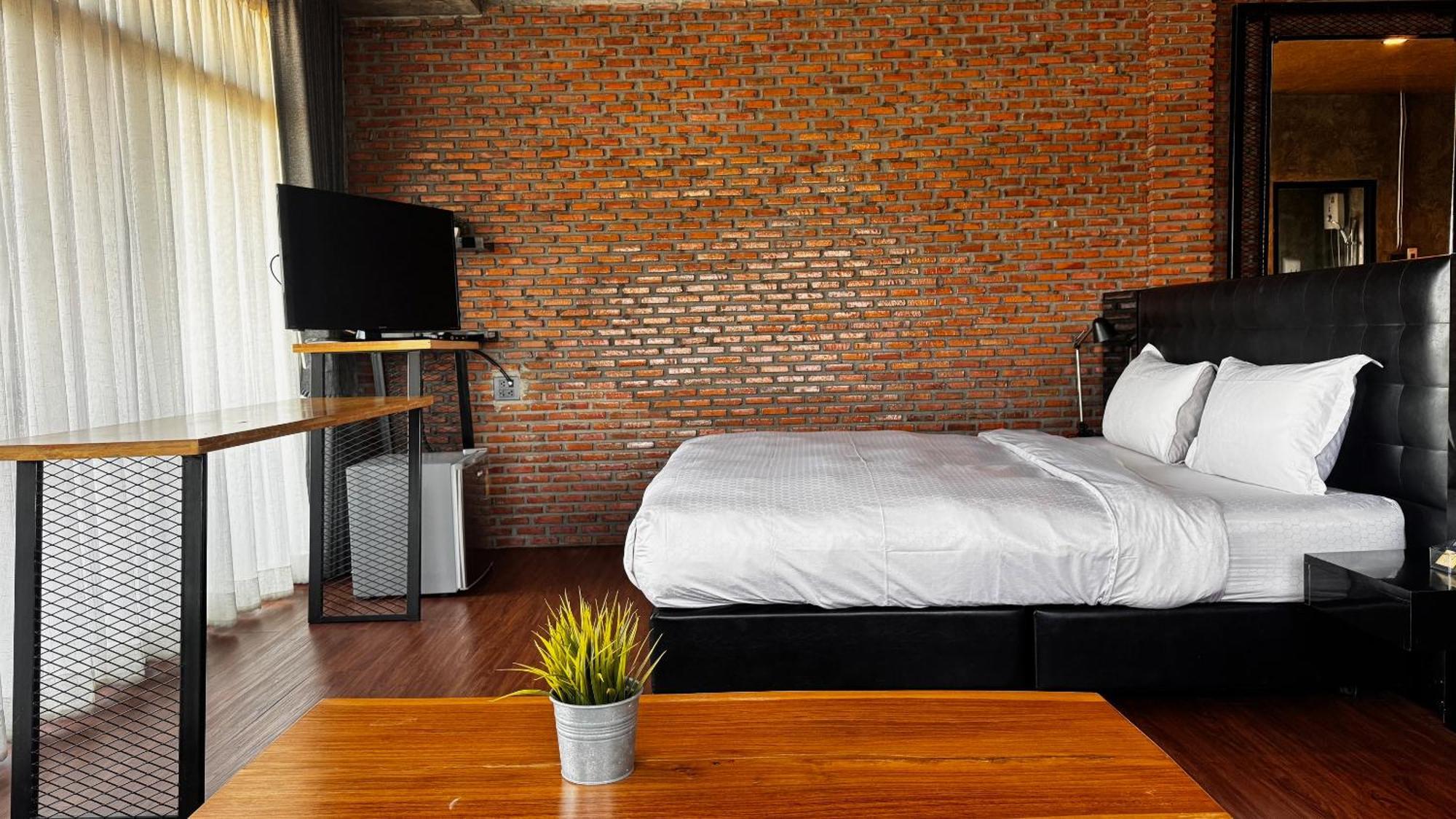 Hotel Bed Loft Cafe Khon Kaen Esterno foto
