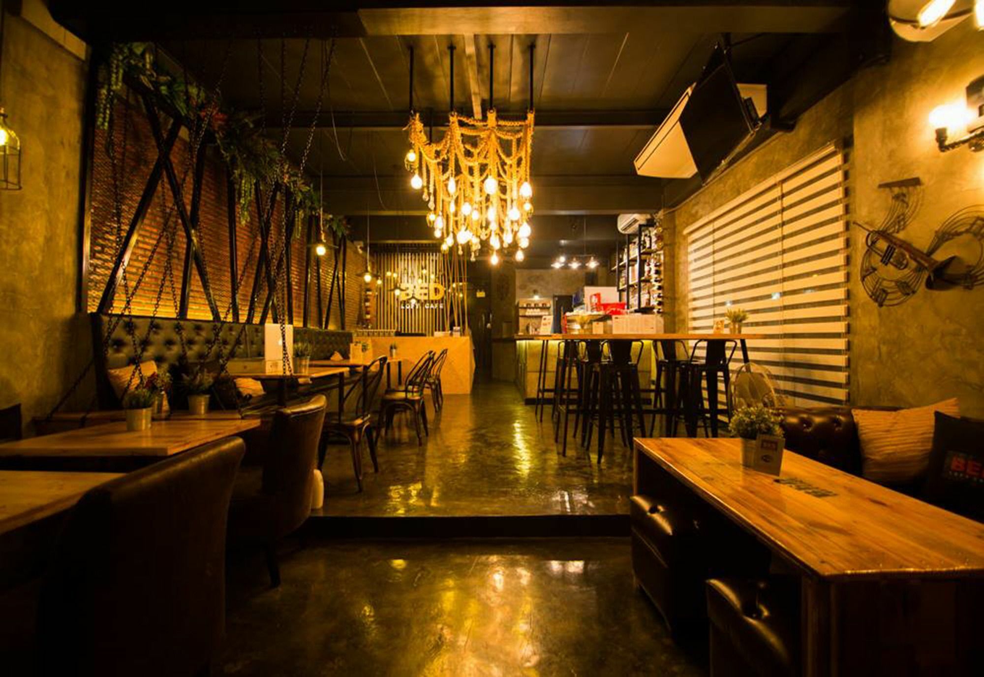 Hotel Bed Loft Cafe Khon Kaen Esterno foto