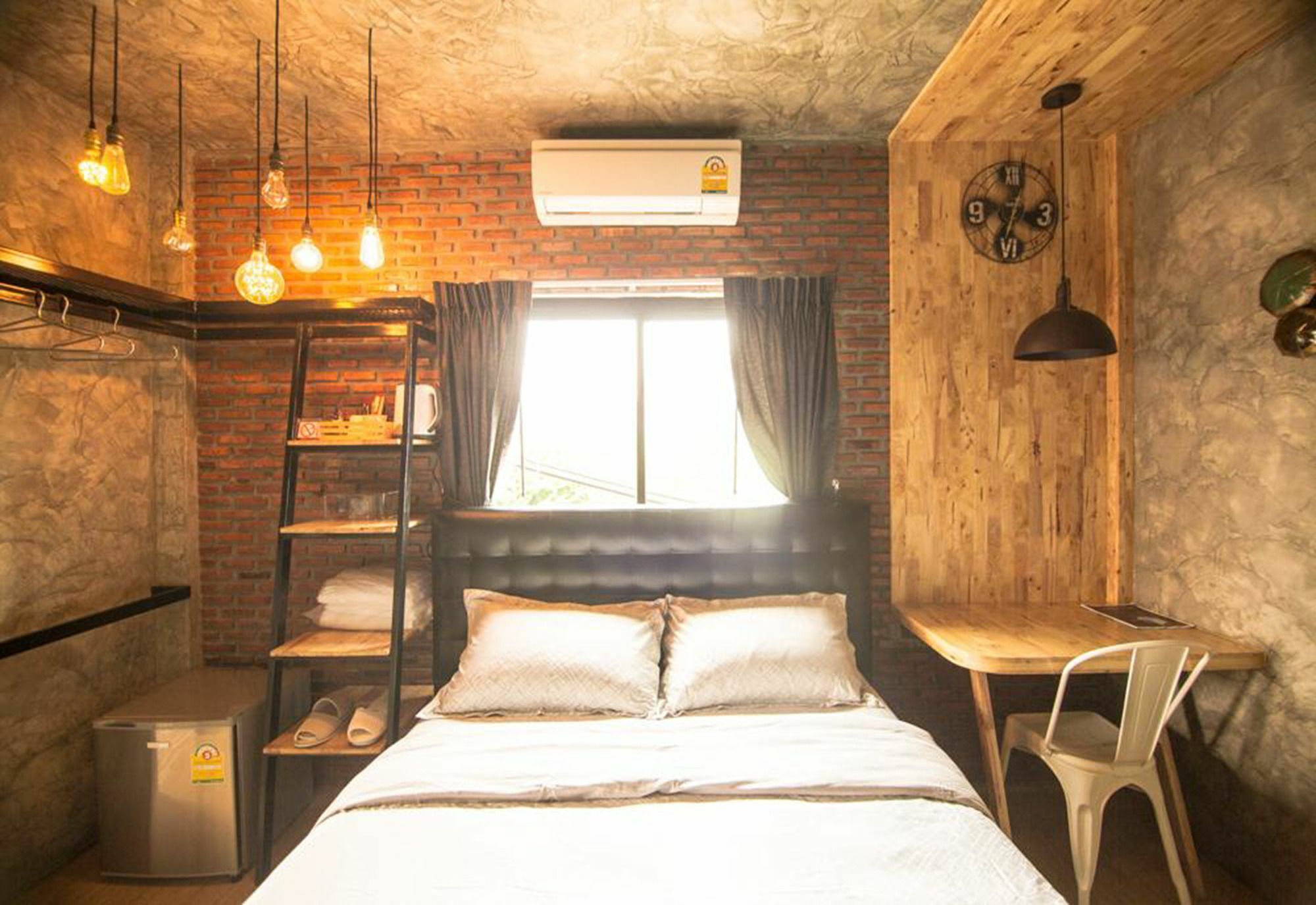 Hotel Bed Loft Cafe Khon Kaen Esterno foto