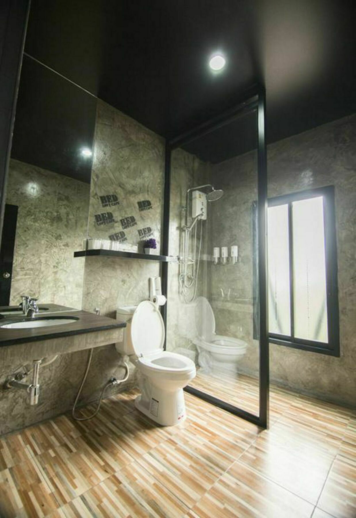 Hotel Bed Loft Cafe Khon Kaen Esterno foto